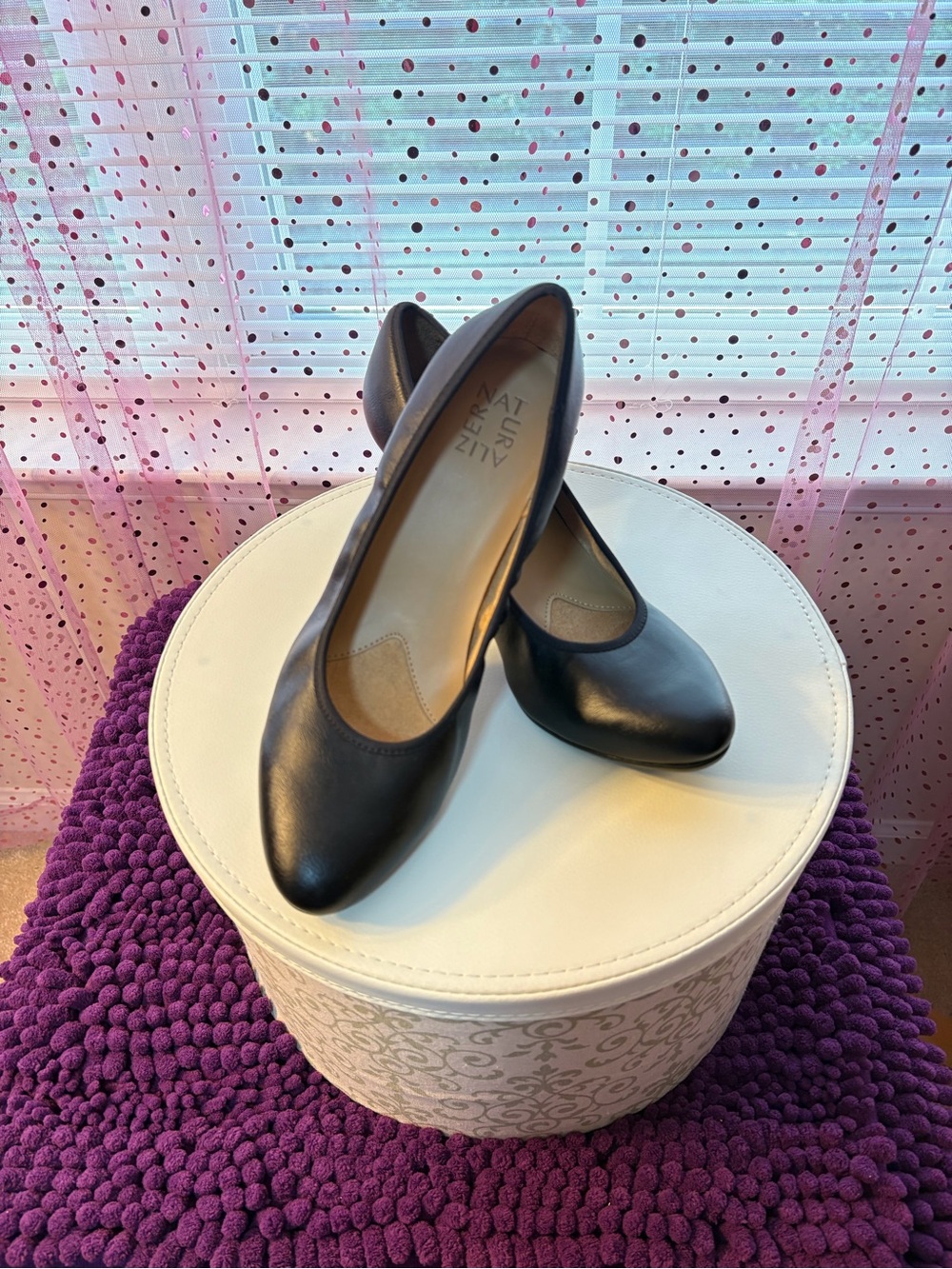 NATURALIZER Leather Women's Mid-Heel Pumps
